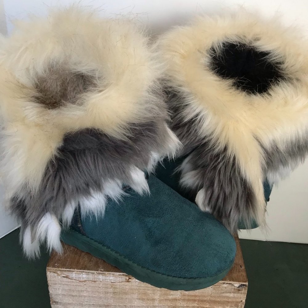 Xiuxian Teel  Faux Fur Winter Snow Boots